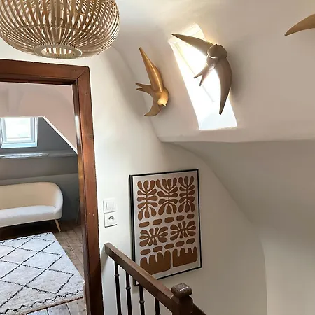 Jade Hotel