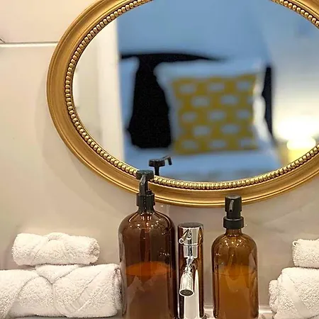 Отель Jade *